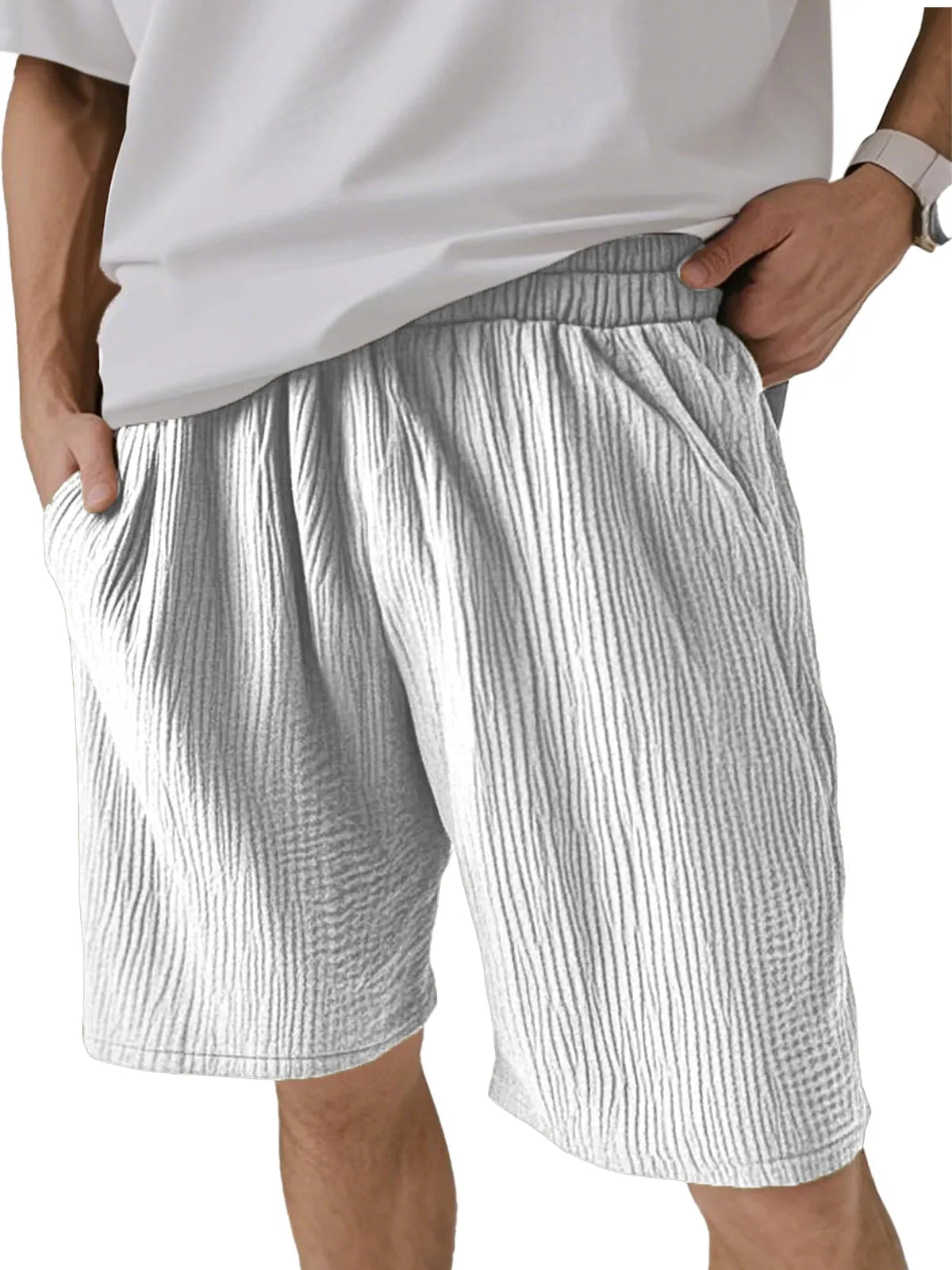Men's Solid Color Pleated Texture Casual And Comfortable Shorts