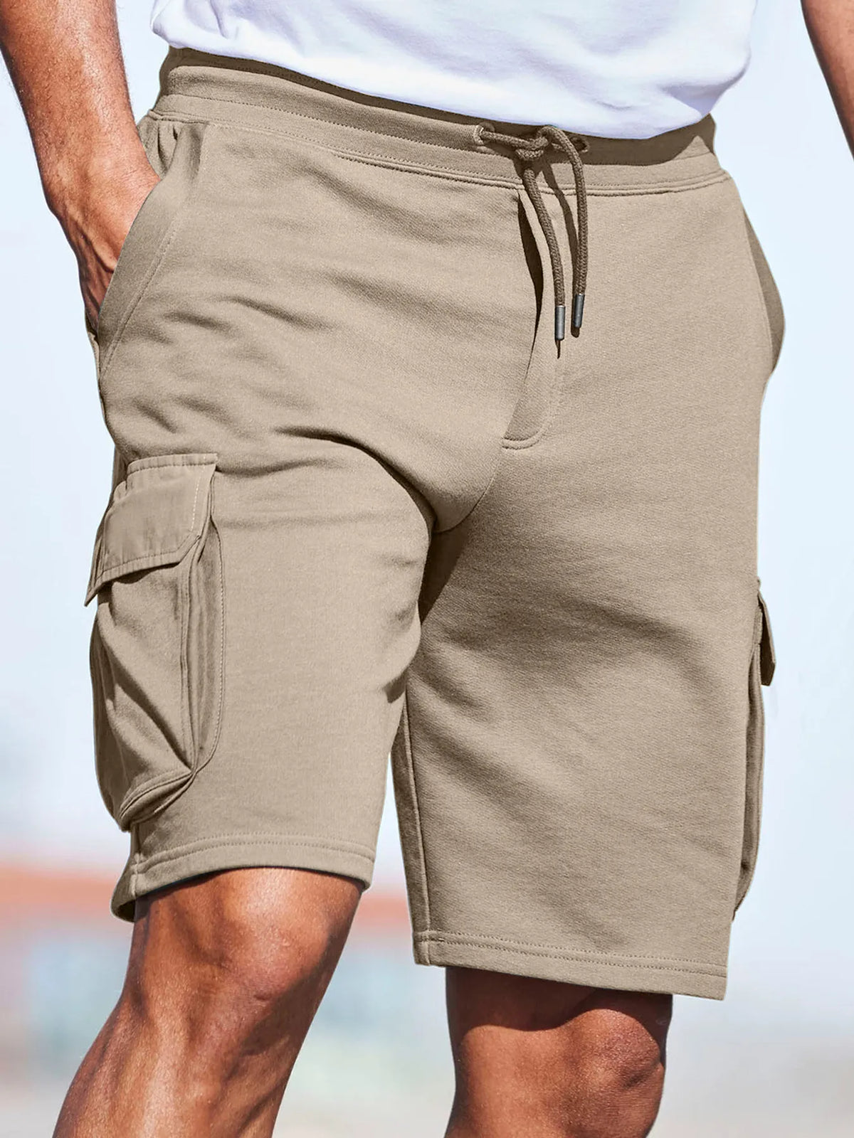 Men's Everyday Multi-Pocket Drawstring Solid Color Comfort Shorts