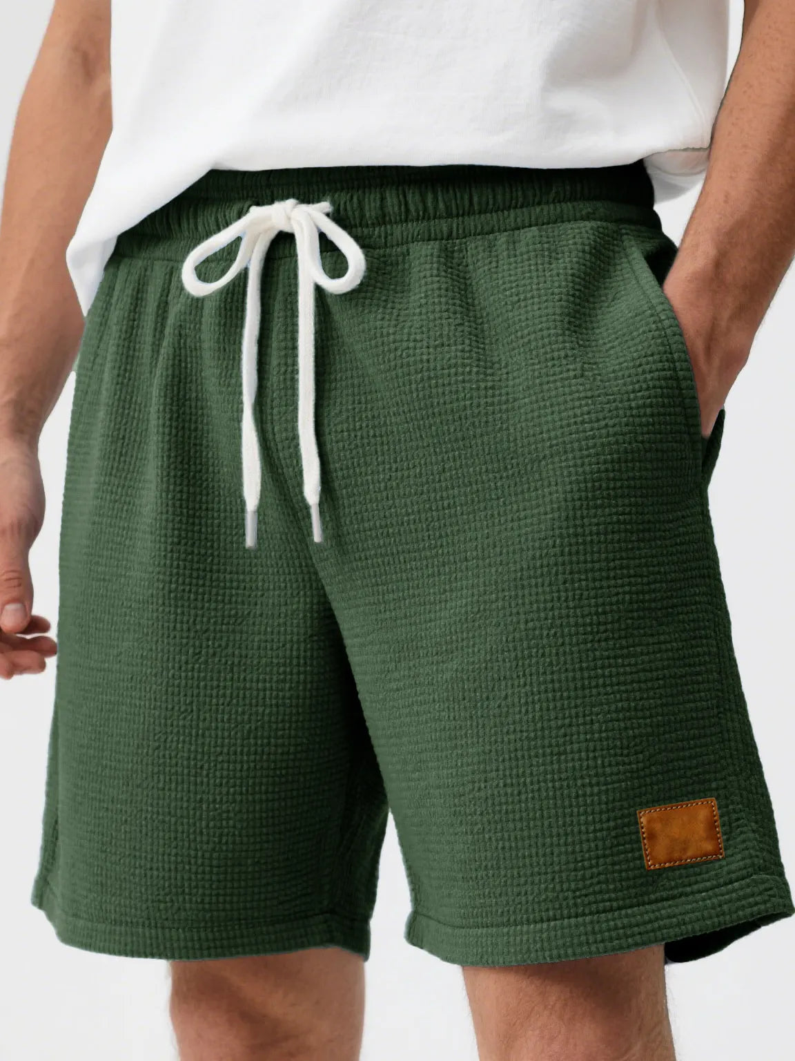 Men's Fashion Casual Waffle Fabric Embroidered Logo Lace-up Loose Shorts